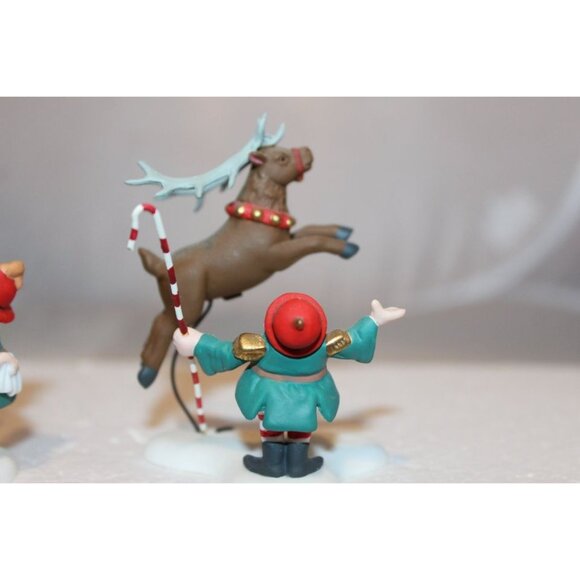 Dept 56 North Pole Village - Reindeer Training Camp soi2023 - Picture 6 of 9